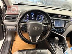 تۆیۆتا کامری